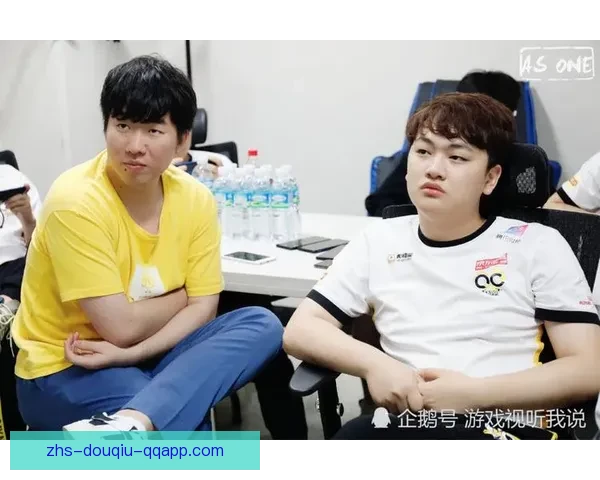 斯托卡瓦夫斯对阵圣吉尔联合B队比赛精彩回顾与战术分析 斯托卡瓦夫斯对阵圣吉尔联合B队比赛精彩回顾与战术分析