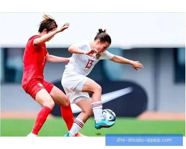 SAT女足与飓风队女足战成平局 双方互有攻守展现精彩实力